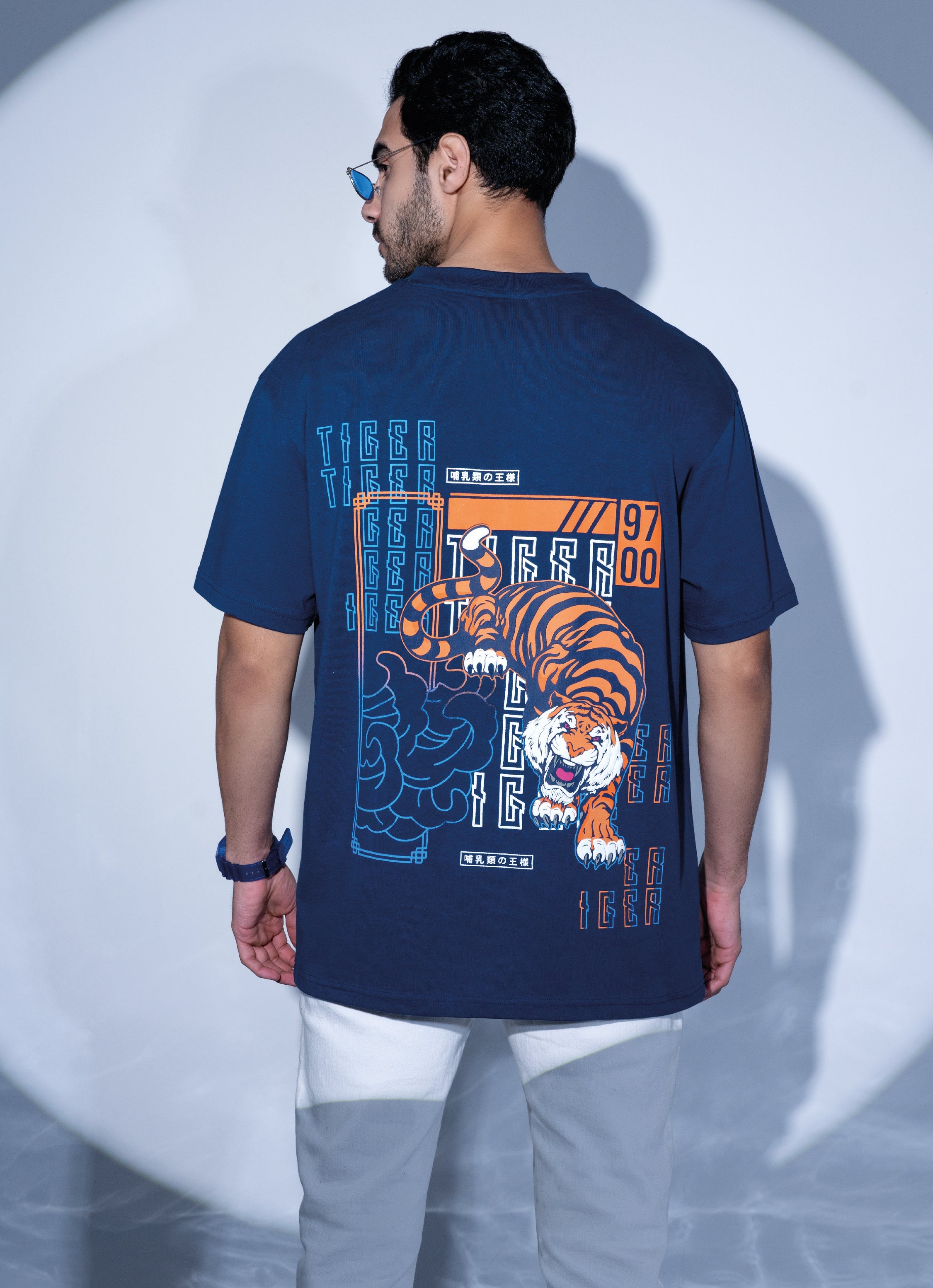 Buy Iconic Japanese Tiger Pop Graphic Oversized T-Shirt - Navy Back Look